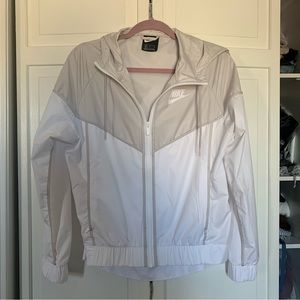 Nike windbreaker